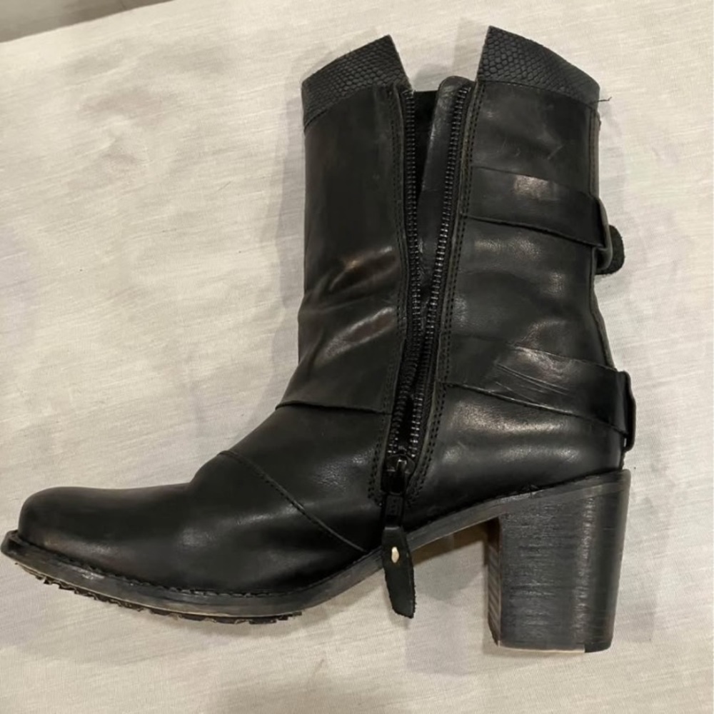 Women’s size 39 “Grotesque Shoes”, handsown Italian soft calf leather boots - Picture 5 of 13